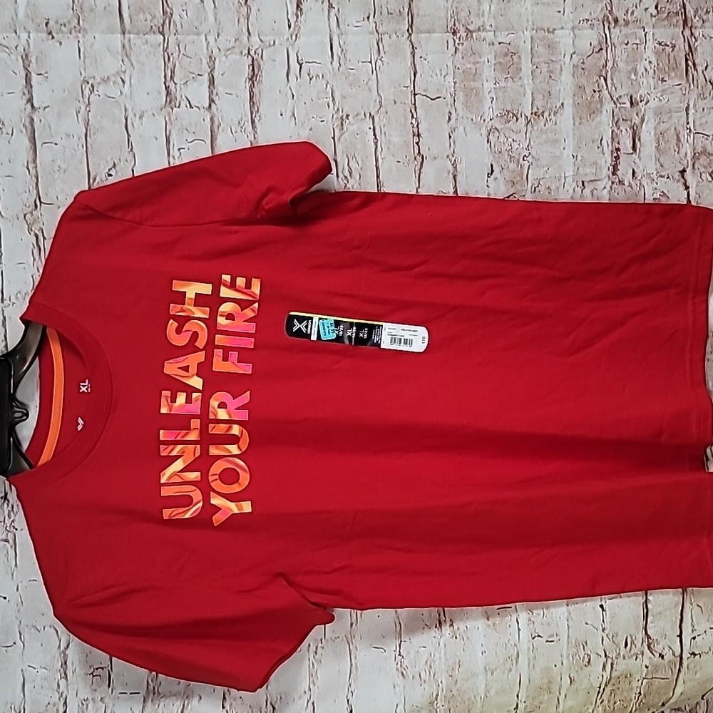 Xersion tee shirt boy's nwt xl 18/20 unleash your fire quick dry